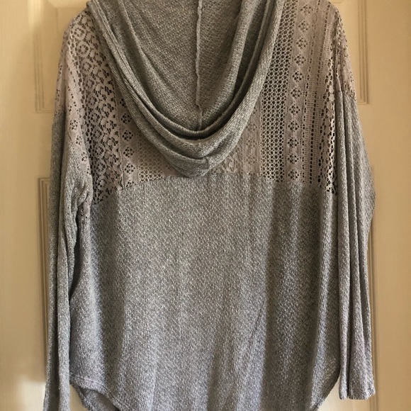 Hollister cover up - Picture 2 of 2